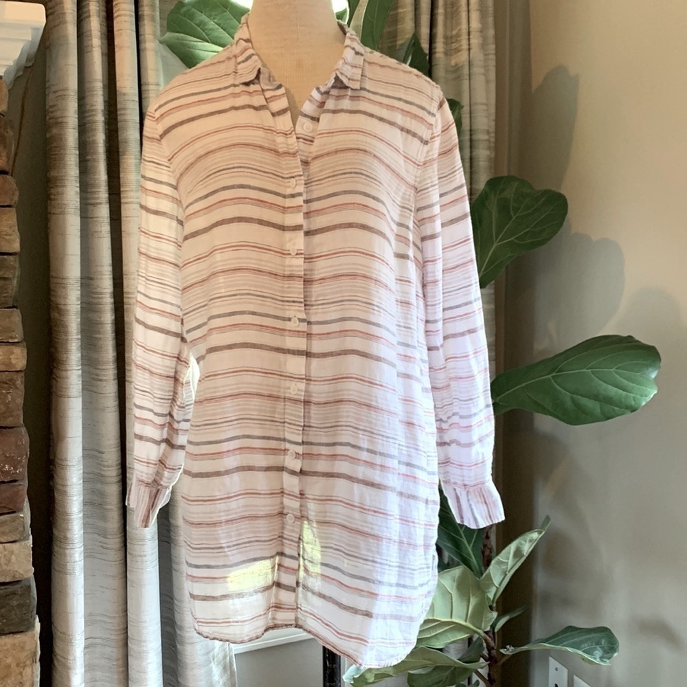 GARNET Hill large button down linen striped tunic